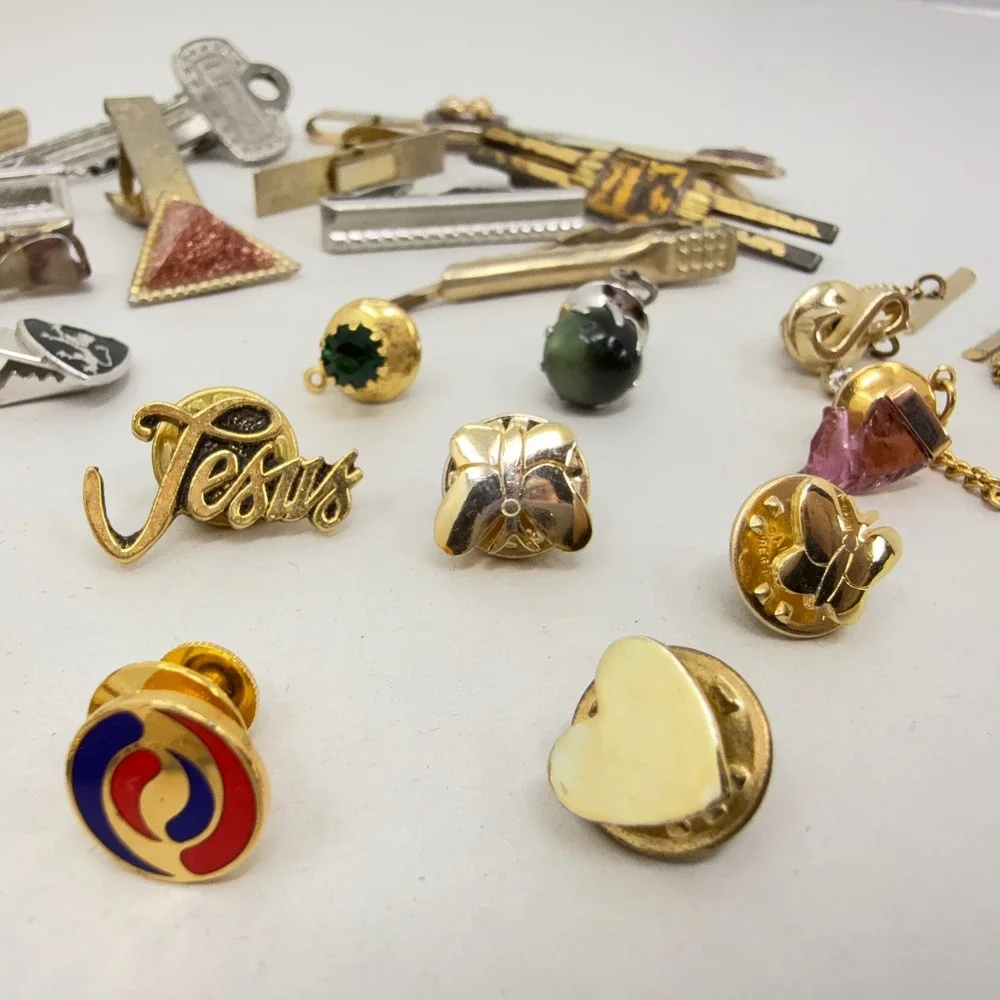 Vintage Mens Jewelry Lot of 26 Cufflinks Tie‎ Clips Pins Rhinestone Vintage